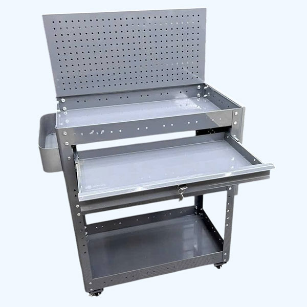 Giá dụng cụ